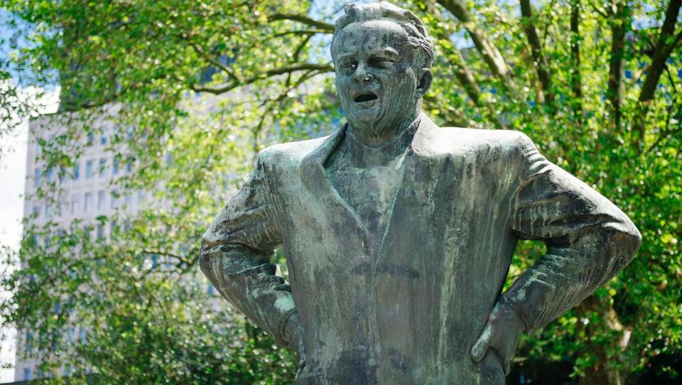 Mit 8: Sveti Kidrič kot neotipljivi temelj slovenske pravne države