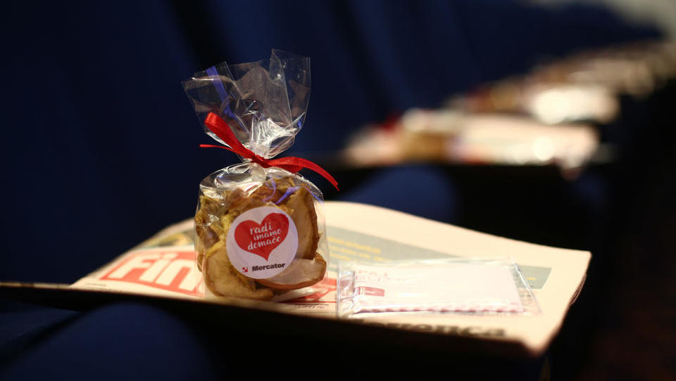 Radi imamo domače med šestimi zanimivimi projekti o hrani