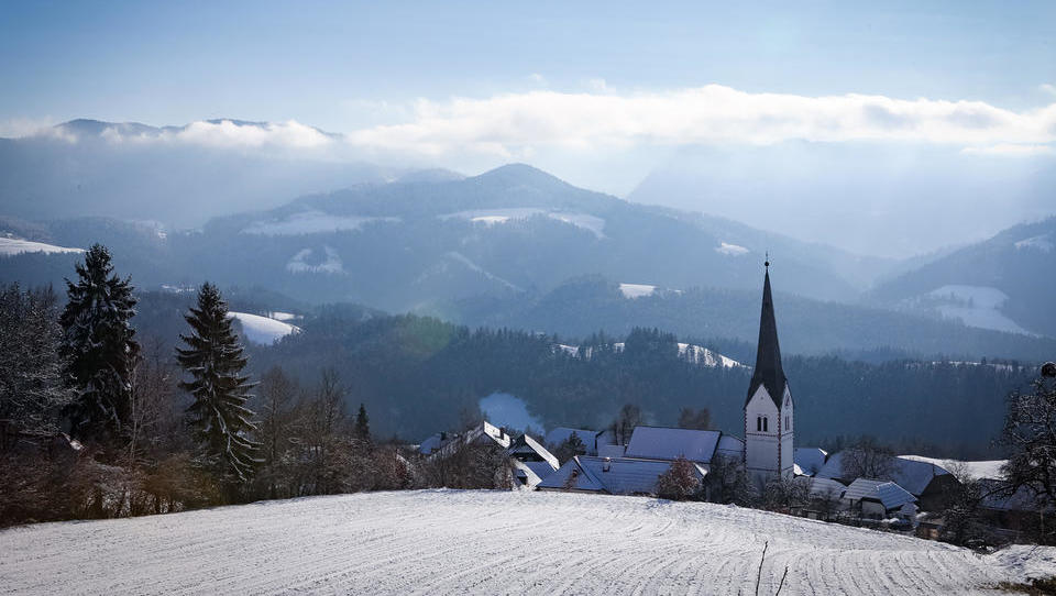 Kako je mogoče, da v Sloveniji lahko največ zapravljajo Korošci
