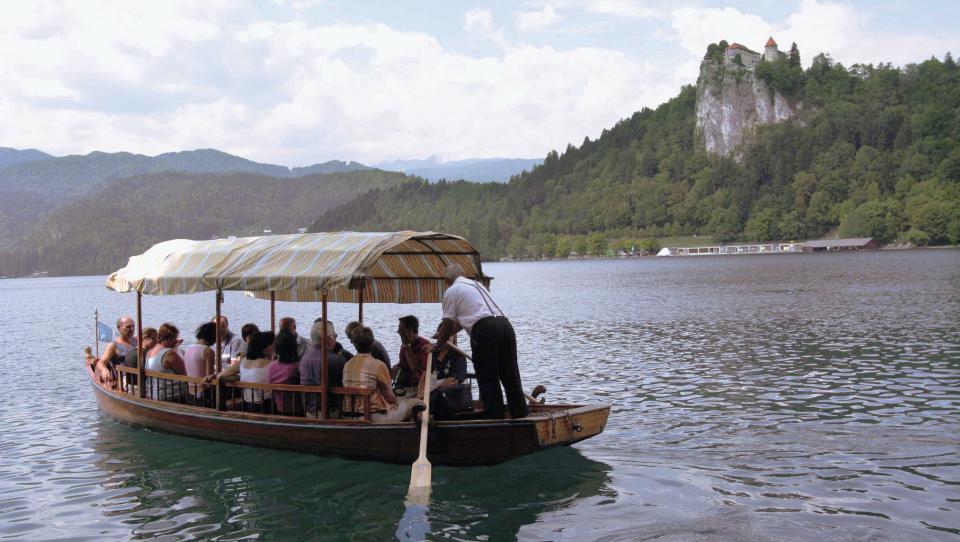 (video) Ko pijani pletnar omaga, mu suparka pomaga